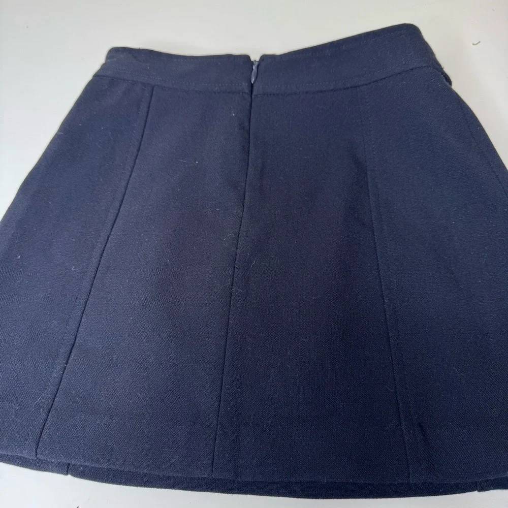 Gap girl navy blue skirt gold buttons size 7